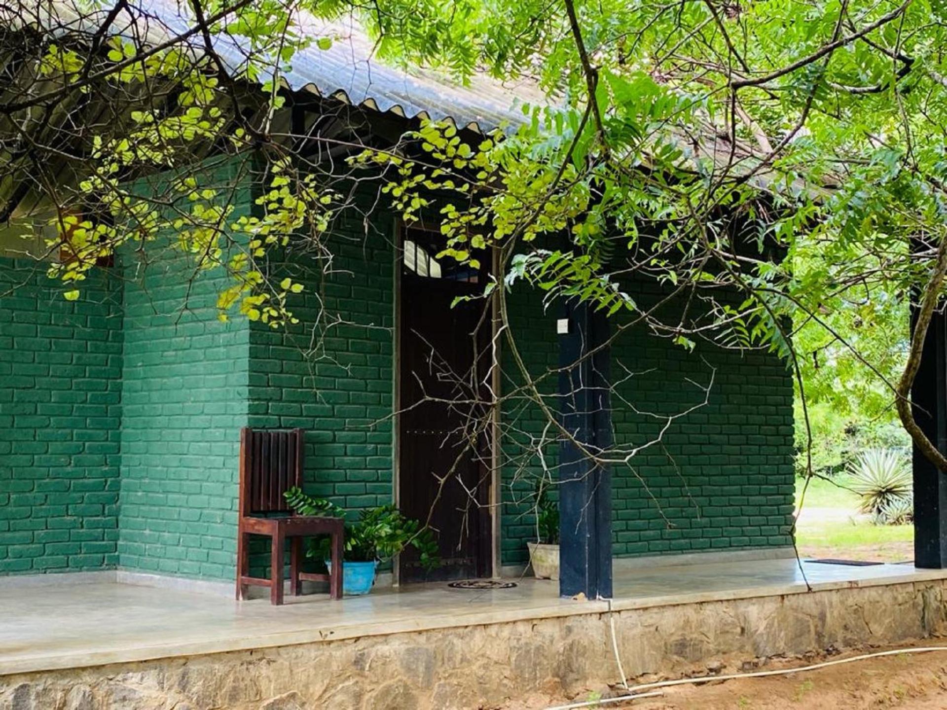 Yala Ying Yang Hostel & Camping Dış mekan fotoğraf