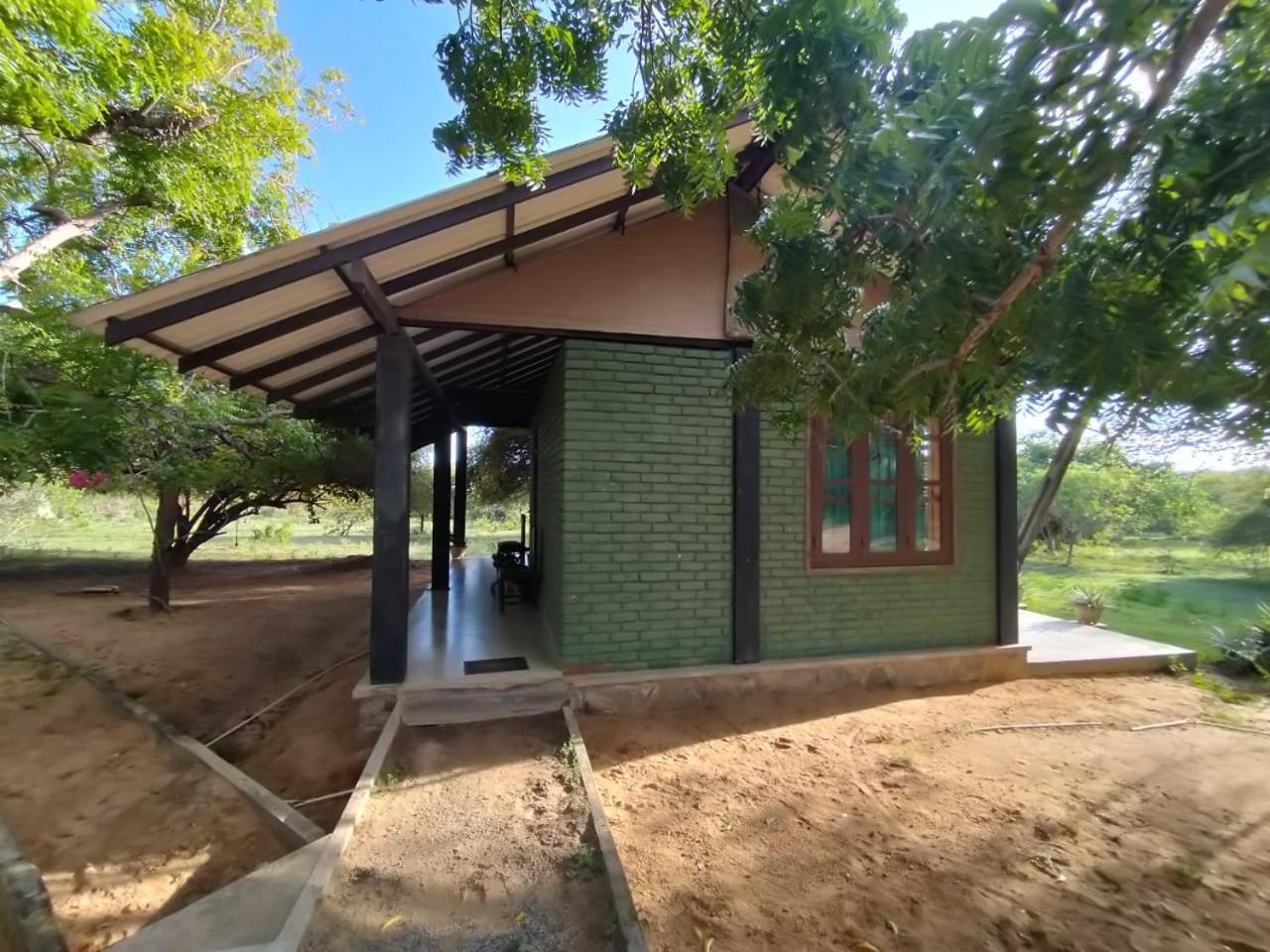 Yala Ying Yang Hostel & Camping Dış mekan fotoğraf